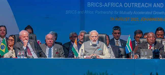 इतिहास के झरोखे में नरेन्द्र मोदीः 24 अगस्त